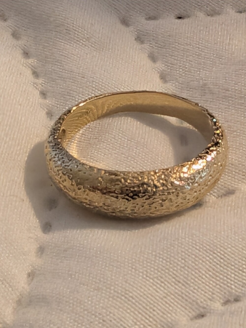 By Glaze Gold Ring